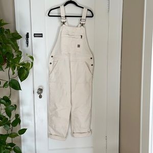 Great condition Carhartt overalls.  Size 8